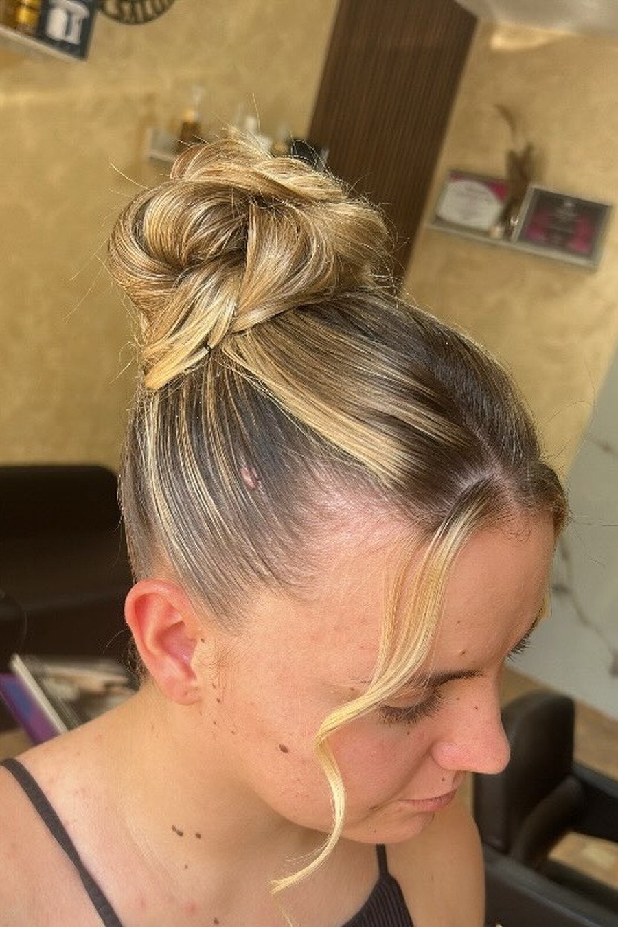 Ballerina Top Knot — easy updo for wedding guest hairstyle
