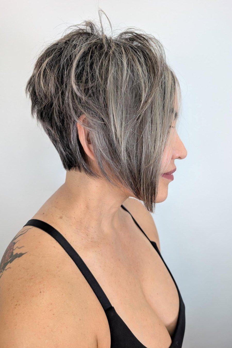 Stacked Bob mom haircut idea
