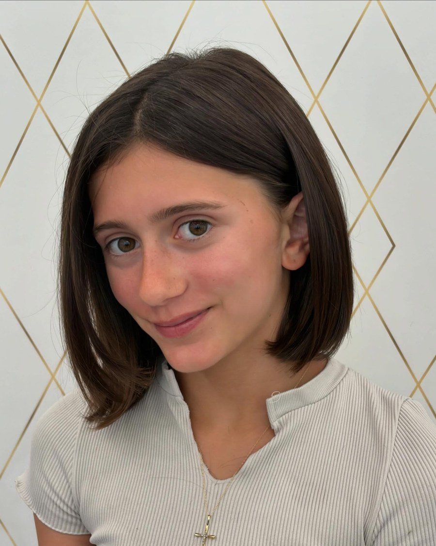 French Bob for thick hair - low maintenance short bob haircut