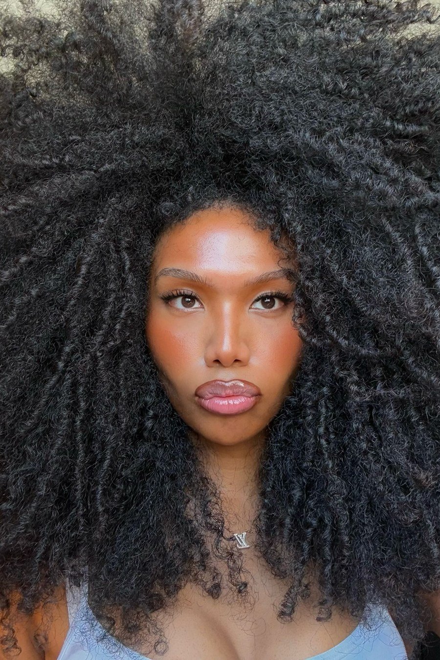 Big 3C Volume Curls - curly hairstyles