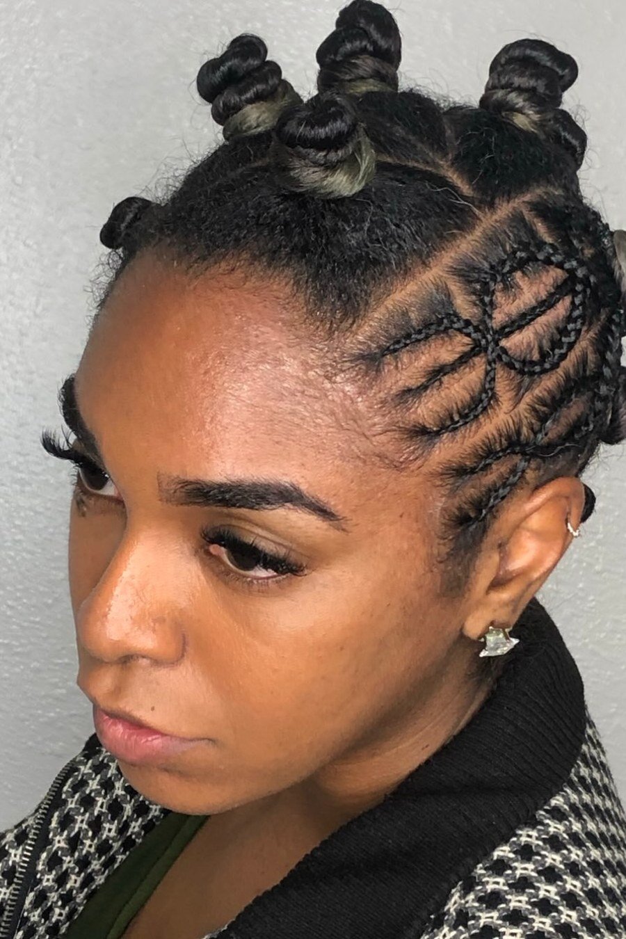 Bantu Knot-Out with Braided Sides - curly hairstyles