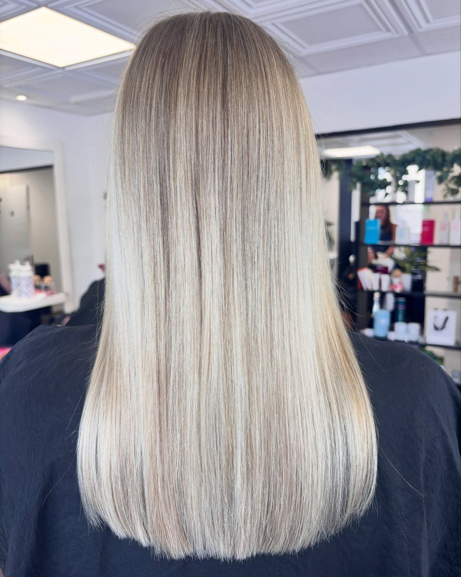 Frosted-Tip Balayage - winter blonde hair