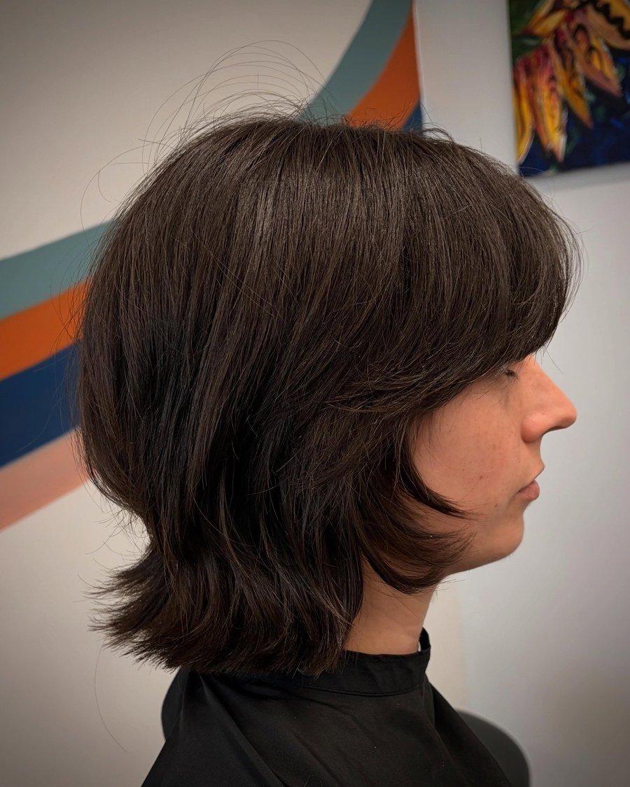 Shaggy Bob for thick hair - low maintenance short bob haircut