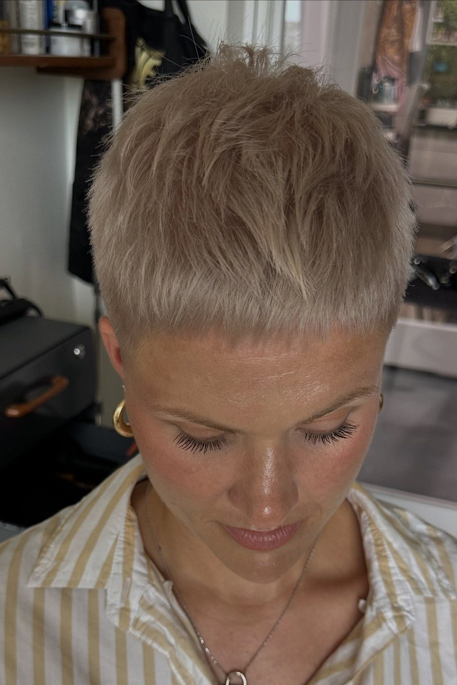 Platinum Short Crop mom haircut idea