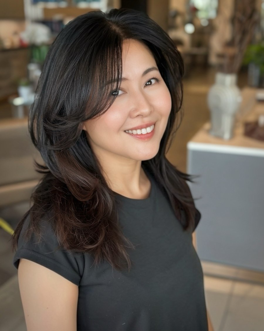 Debulked Layers for Thick Hair womens haircut
