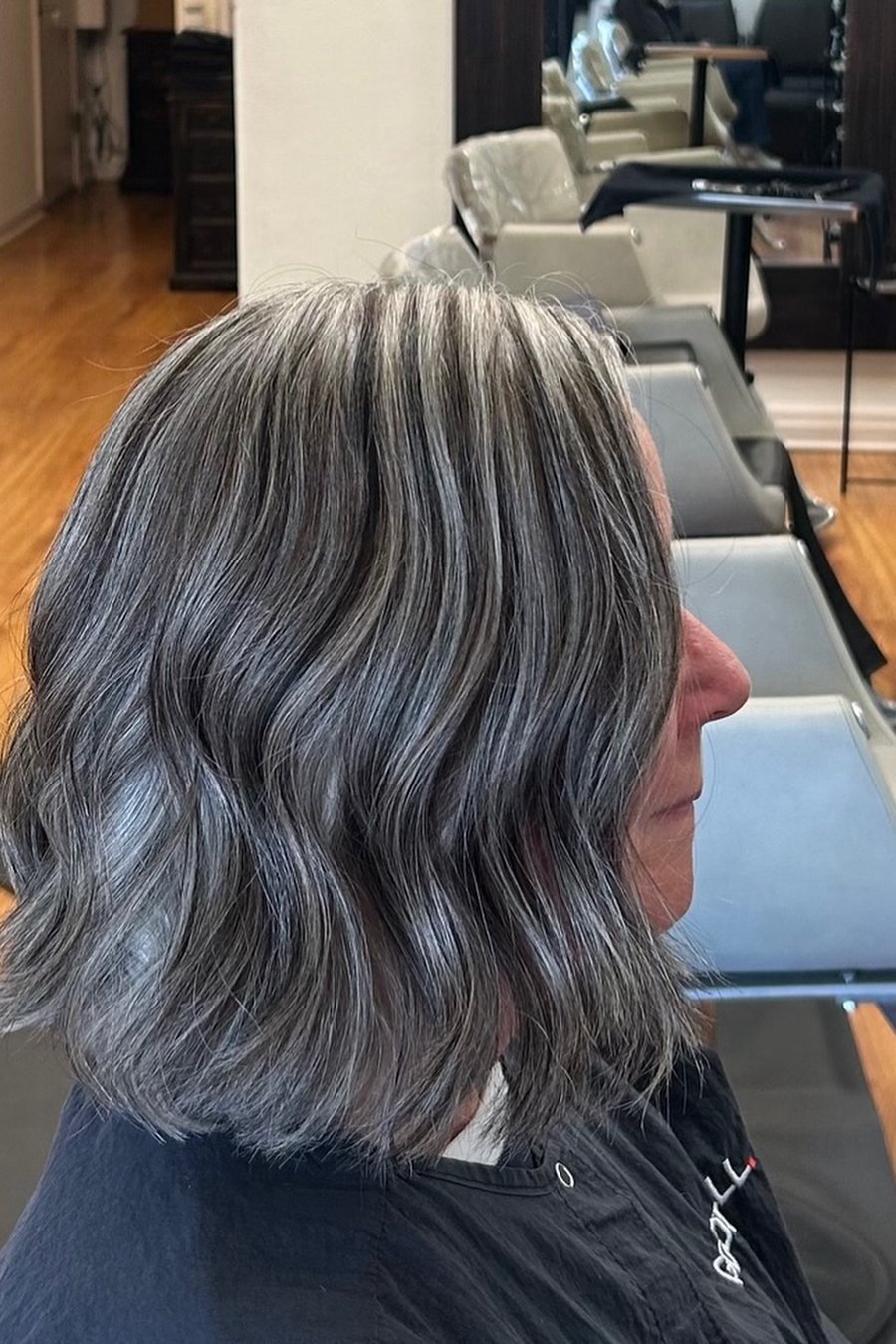 Gray-Blending Medium Cut with Root Shadow medium length hairstyle for women over 70