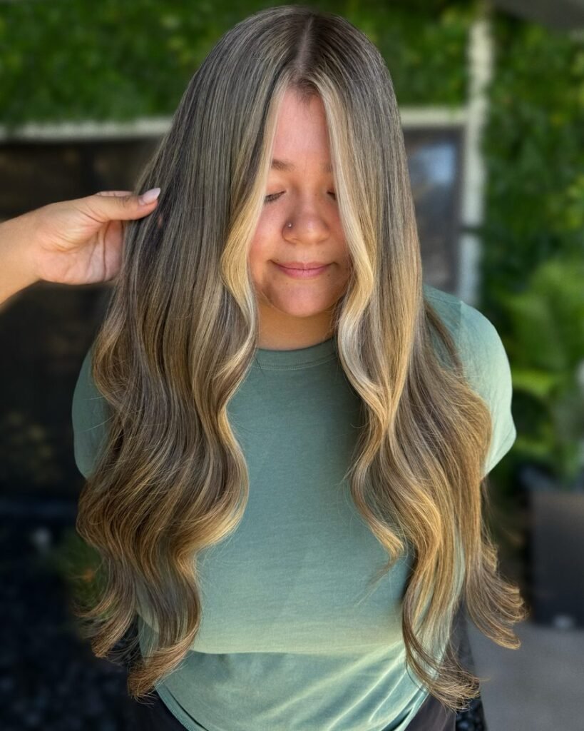 Autumn money piece fall hair color 2026