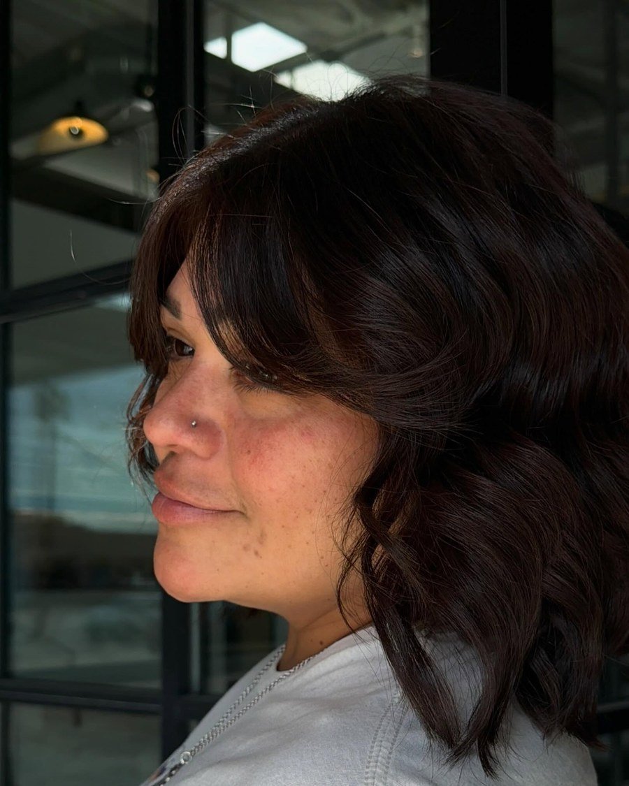 Bob with Face-Framing Layers for thick hair - low maintenance short bob haircut