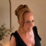Elegant wedding guest updo — easy updo for wedding guest hairstyle