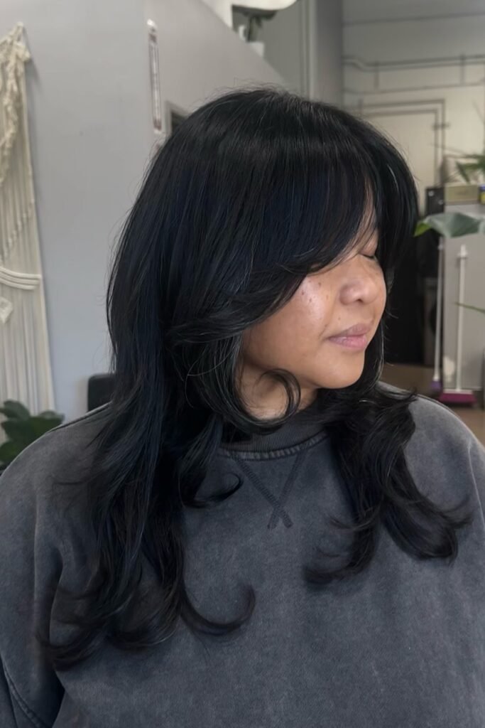 30 Edgy Shaggy Bangs Hairstyles for Women
