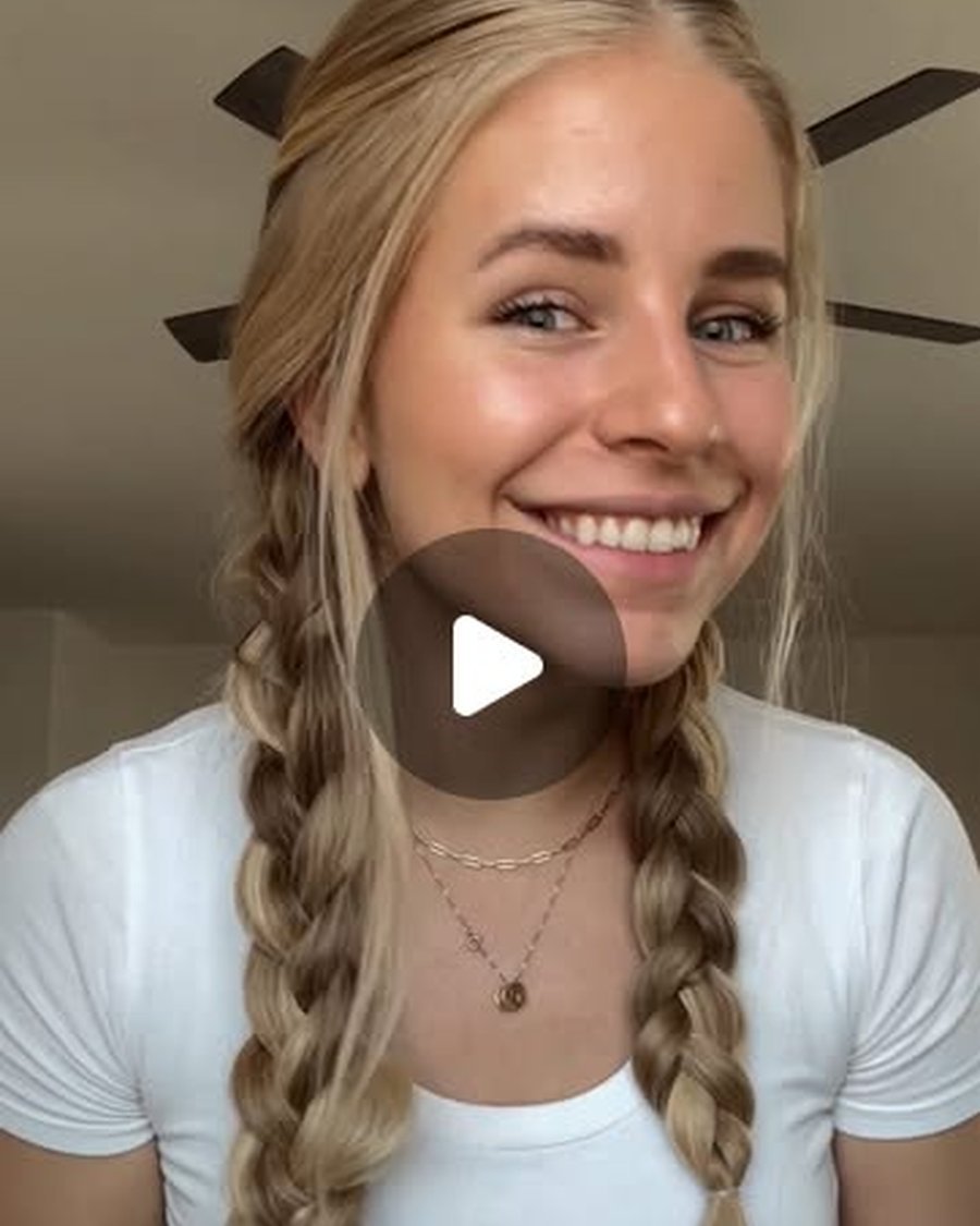Scarecrow Pigtail Braids - halloween hairstyle