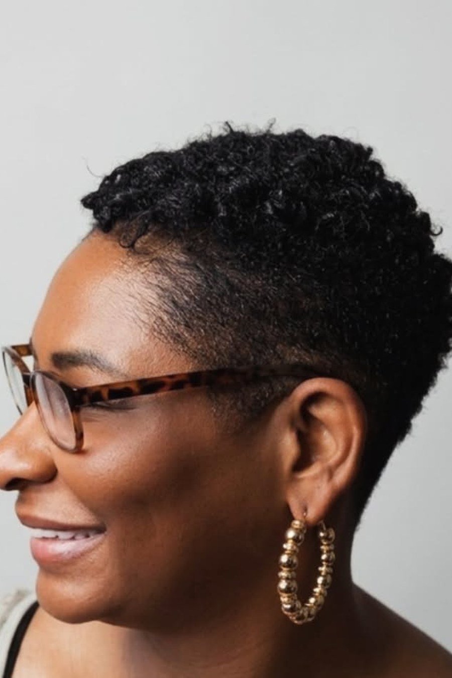 Tapered Cut with Curly Crown — low maintenance black woman ear length short bob