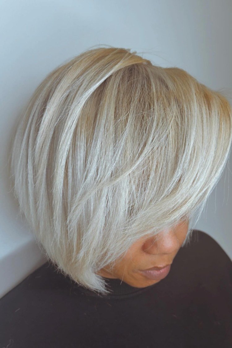 Platinum highlights on a bob haircut